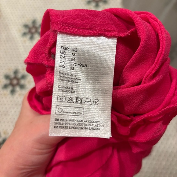 H&M Pink Ruffle Romper - Picture 4 of 4